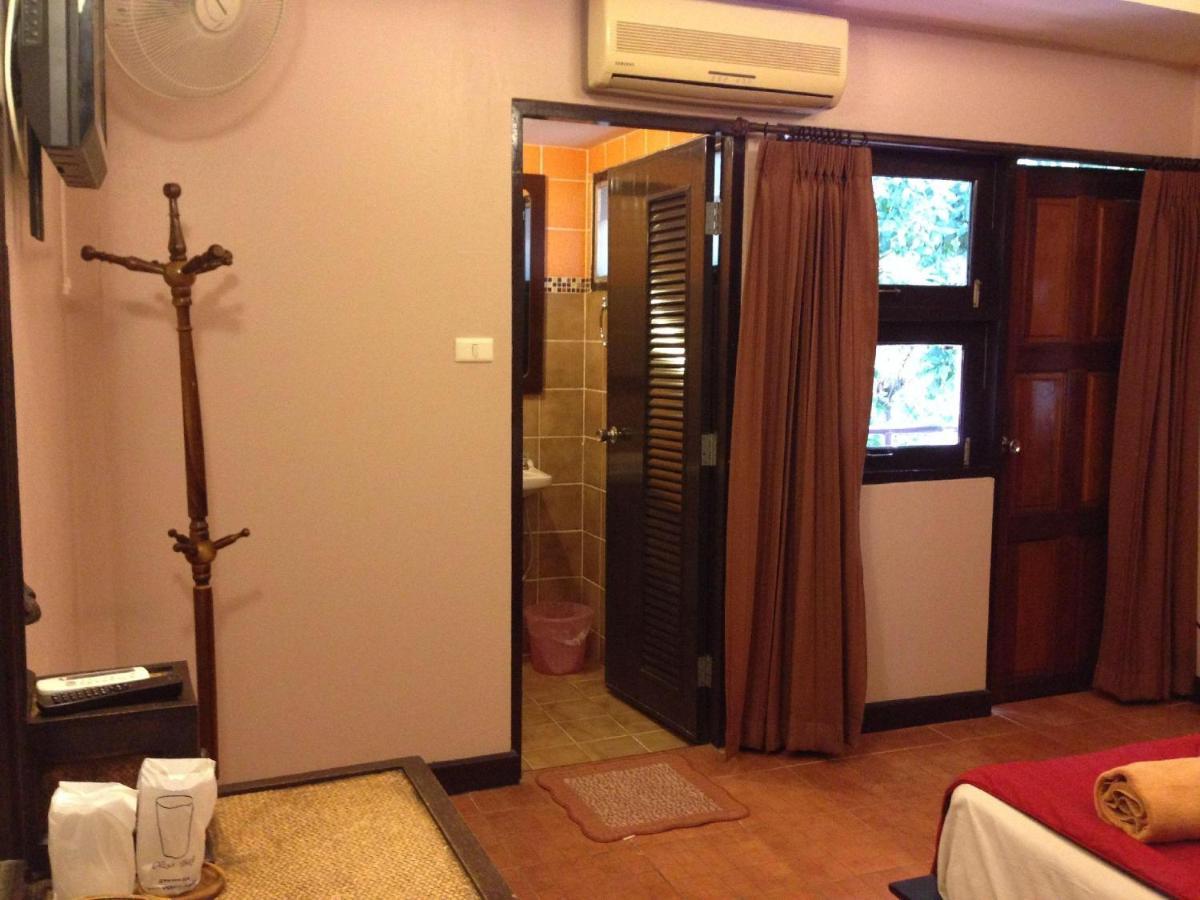 Teeraya Boutique Hostel Τσιάνγκ Μάι Εξωτερικό φωτογραφία